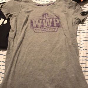 Women’s under armour WWP shirt